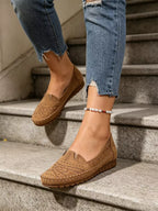 🥇【Super oferta】😍【36-43】Perforowane baleriny w stylu retro | Miękka podeszwa, codzienny komfort | Wsuwane, duże rozmiary