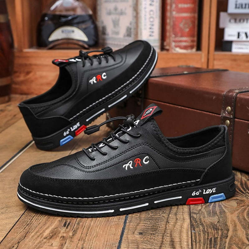 💯🔥【39-48】Los zapatos de negocios casuales para hombre están hechos de cuero impermeable y resistente a las manchas con u na suela suave para un uso cómodo.